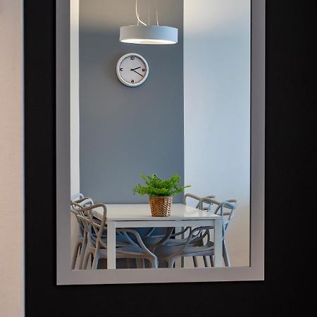 Cztery Oceany, Apartament Blisko Plazy, Grey Lägenhet Gdańsk Exteriör bild