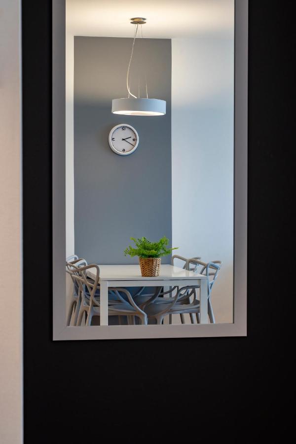 Cztery Oceany, Apartament Blisko Plazy, Grey Lägenhet Gdańsk Exteriör bild